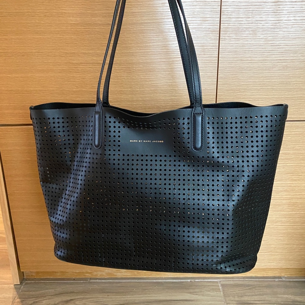 Marc Jacobs Perforated Metropolitote